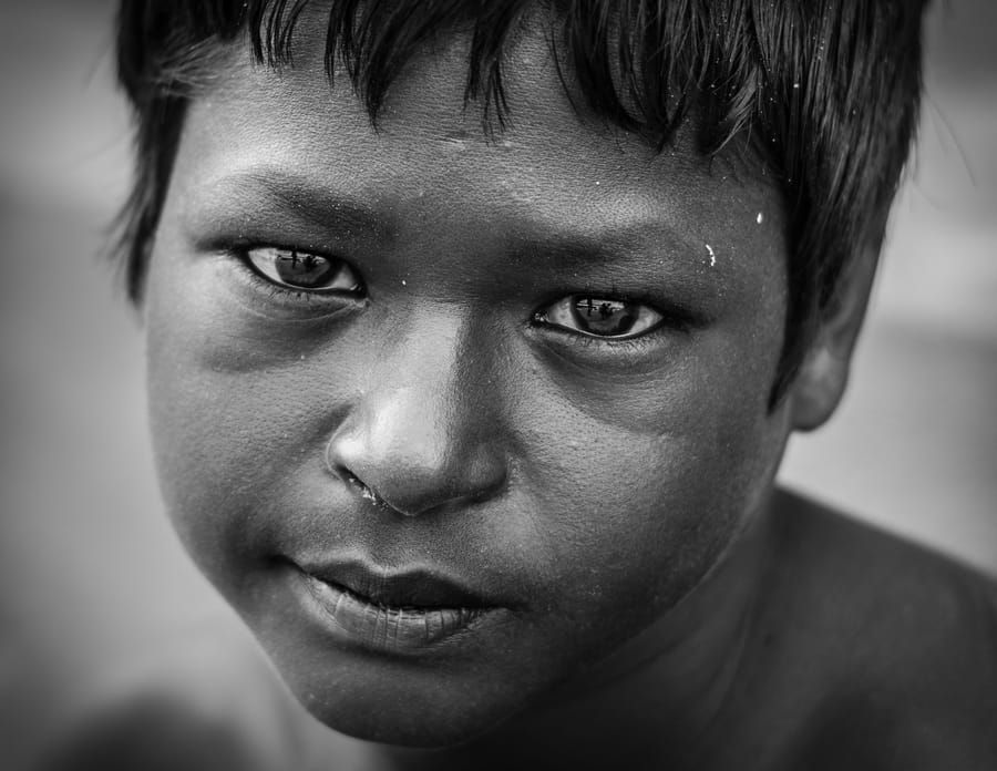 I don't know my Mother. Suraj Kumar, a child forced into begging. He said he had no food to eat; when I asked where his mother was, he answered, “I don't know my Mother.” Our talk ended abruptly when other beggars noticed and whisked him away. I wish I could have done more than take pictures and feed him.
